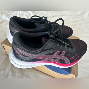 Black/Pink Gel-excite Asics